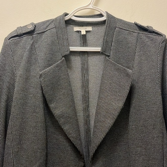 Maurice’s gray/black houndstooth Open front blazer size Medium - Picture 7 of 9